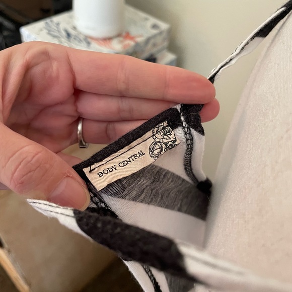 Long black and white maxi!! Like new! - Picture 5 of 5